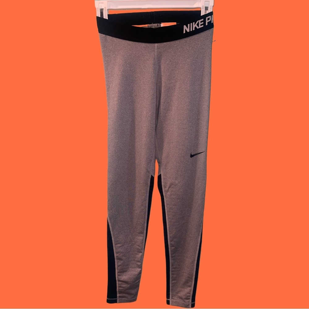 Nike Pro Fit Leggings 🩶
